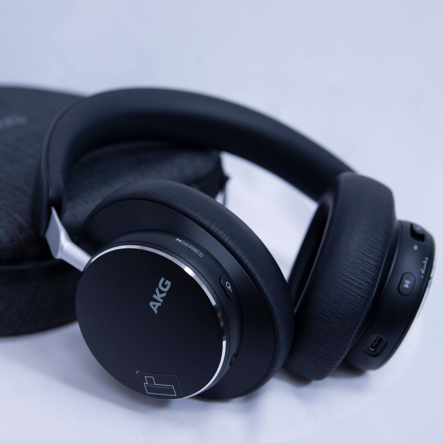 AKG N9 Hybrid Wireless Over-Ear Noise-Cancelling Headphones leaning