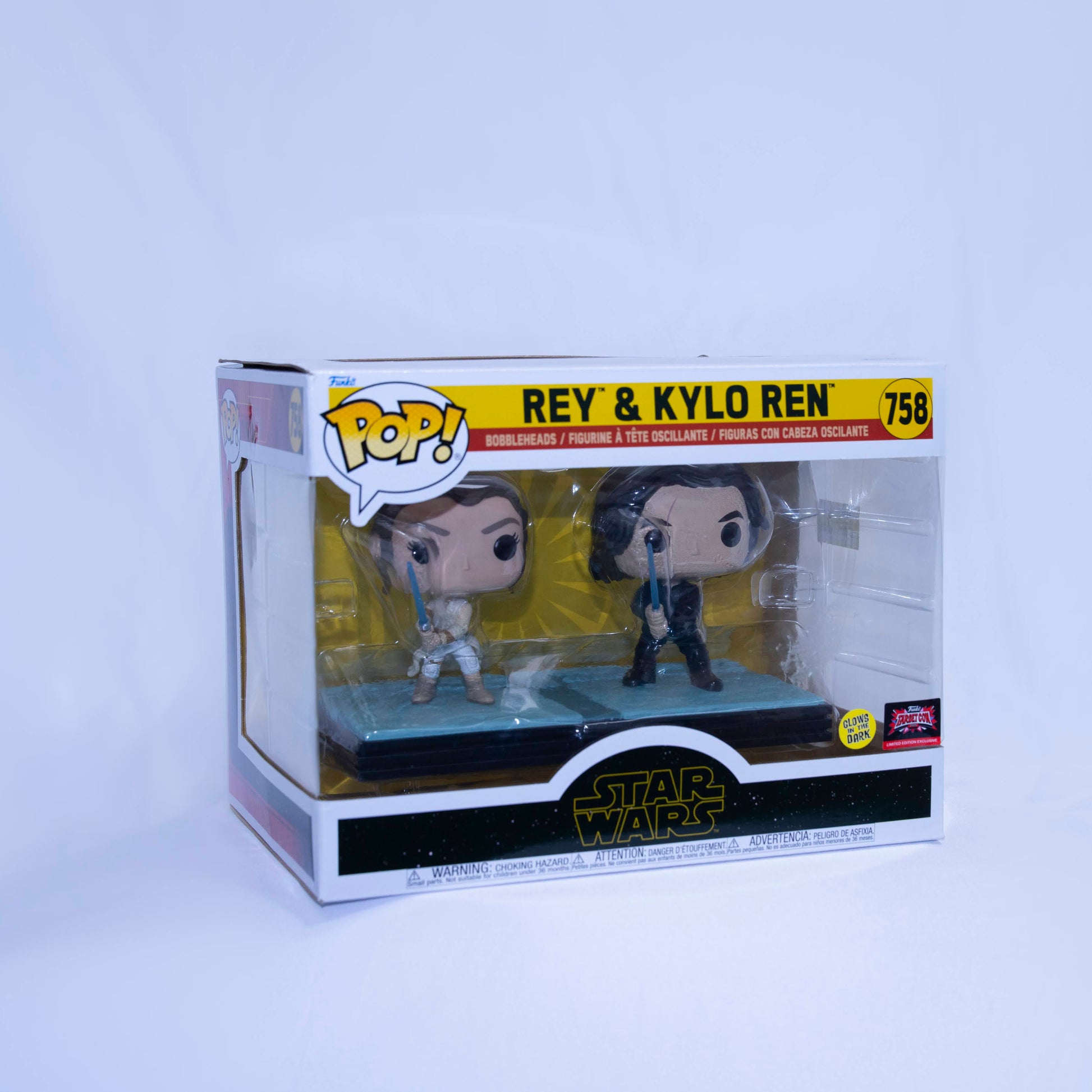 Funko Pop Rey and Kylo Ren Box Front