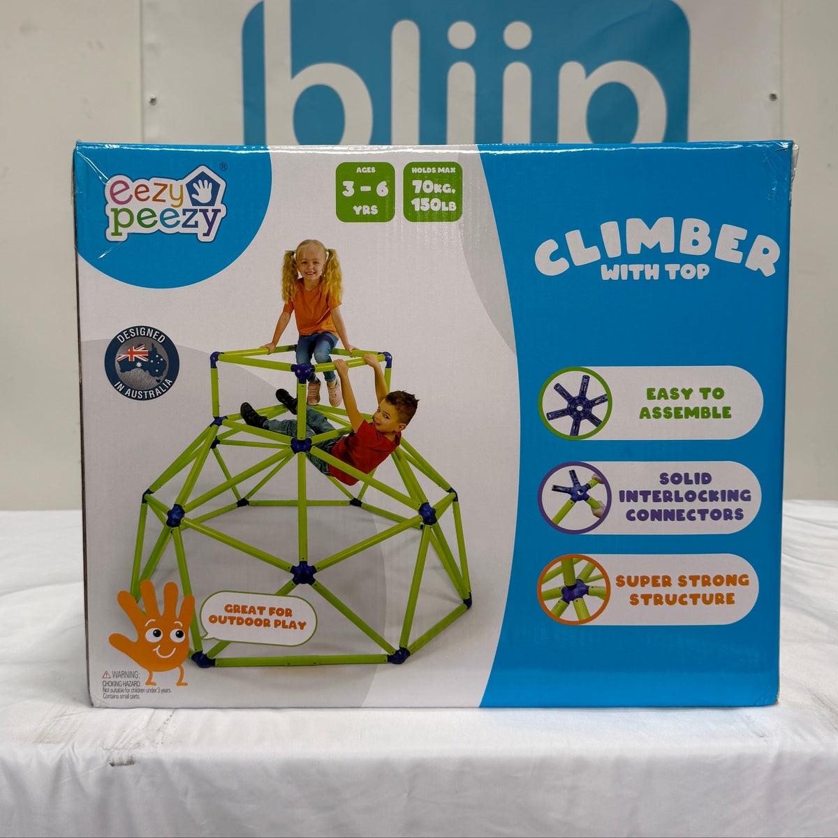 Eezy Peezy Indoor/Outdoor Climbing Dome Box Front
