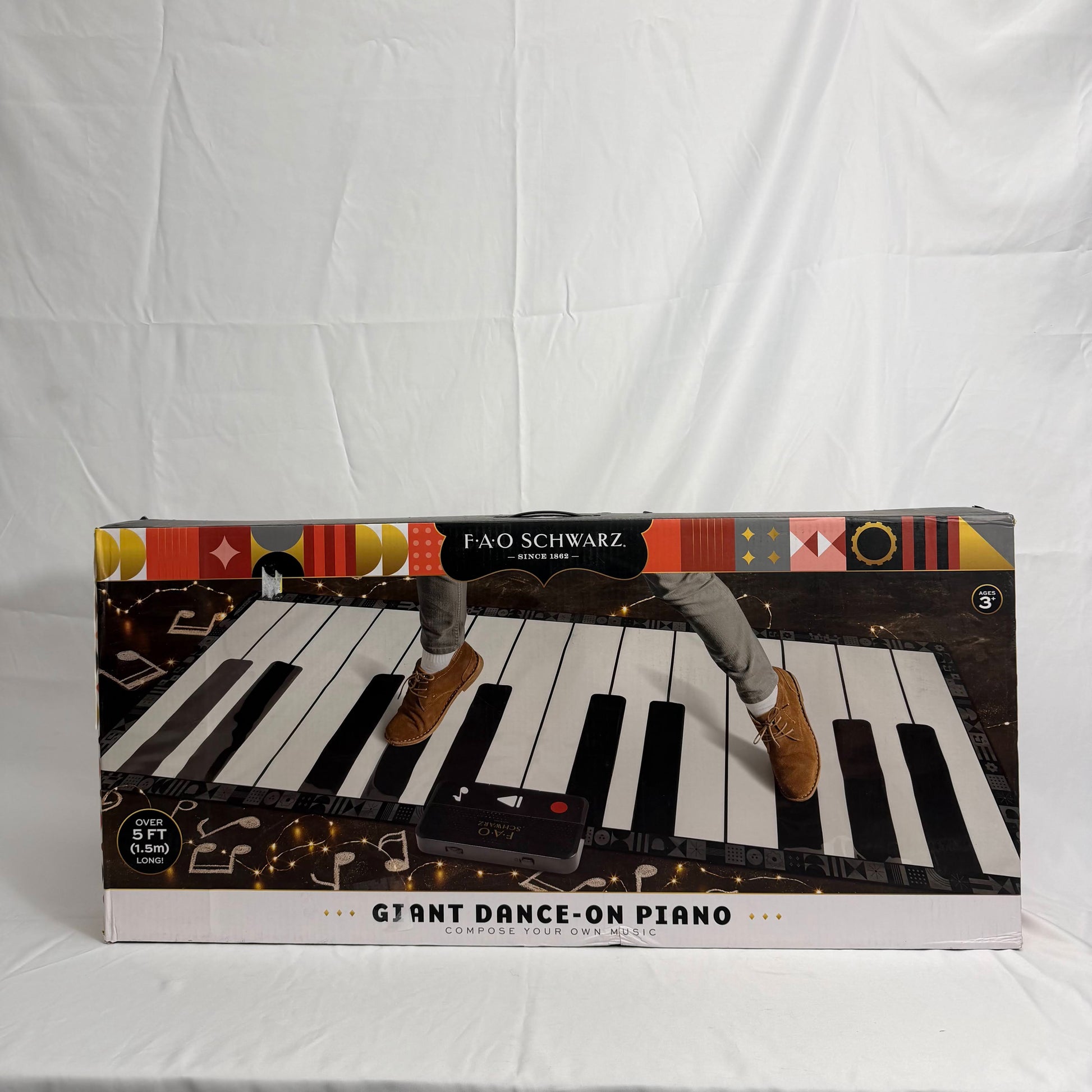 FAO Schwarz Giant Dance-On Piano Box Front