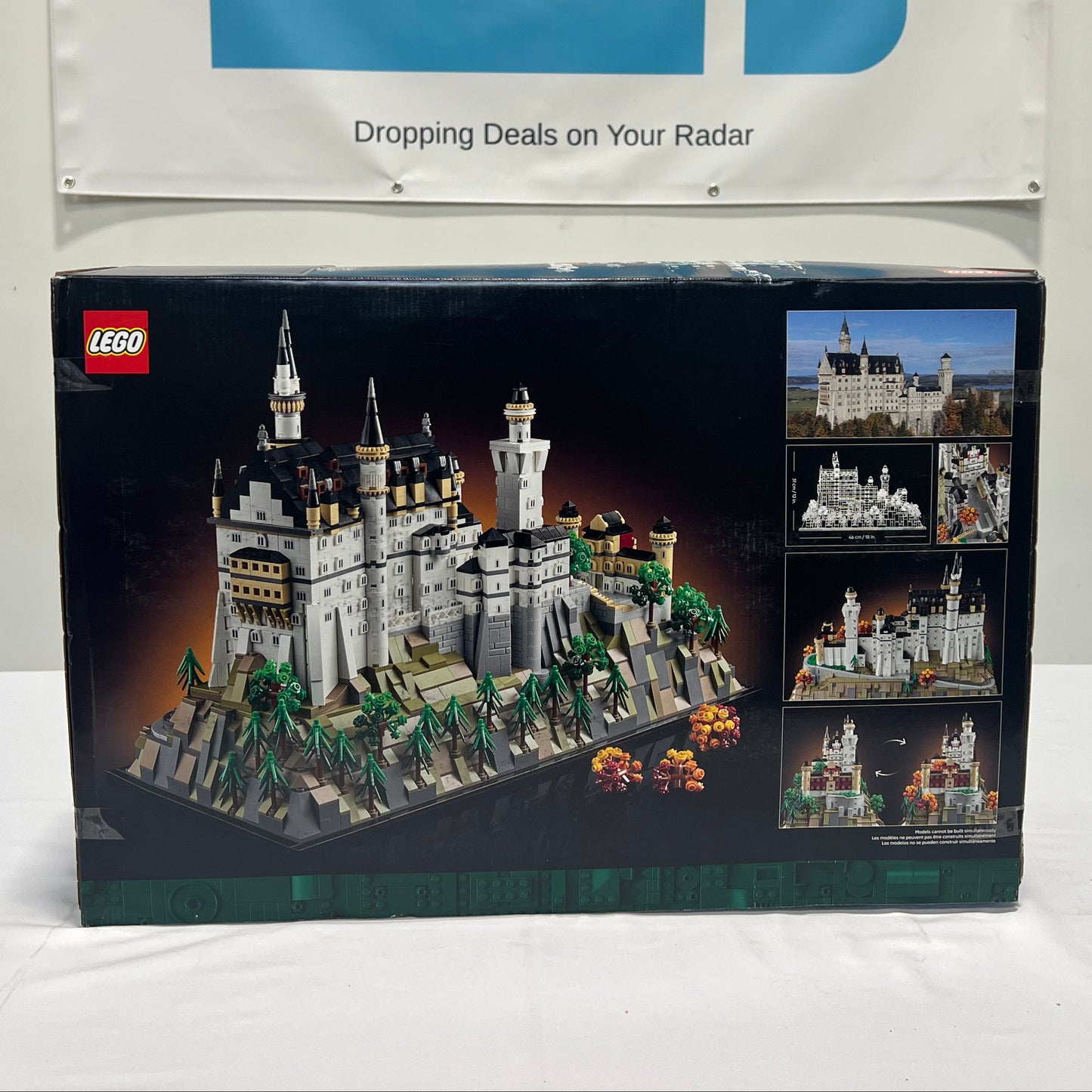 Lego Architecture Neuschwanstein Castle Box Front