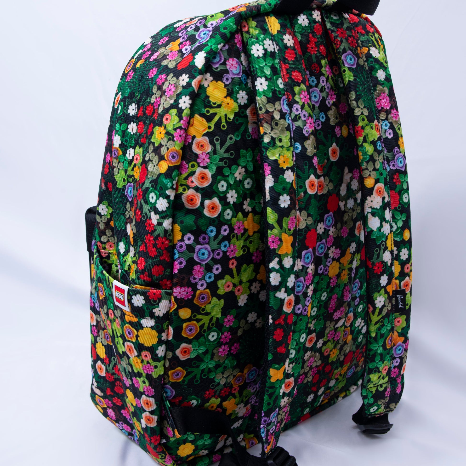 Lego Backpack Scavenger Hunt Meadow Heritage XL Side