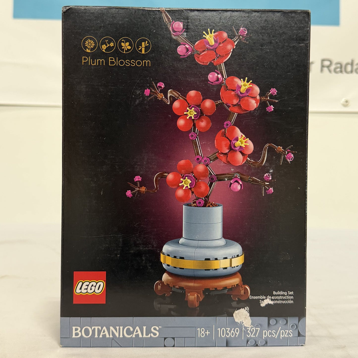 Lego Botanicals Plum Blossom Box Front
