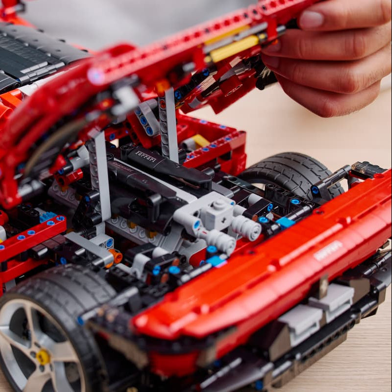 Lego Technic Ferrari Daytona Trunk Engine