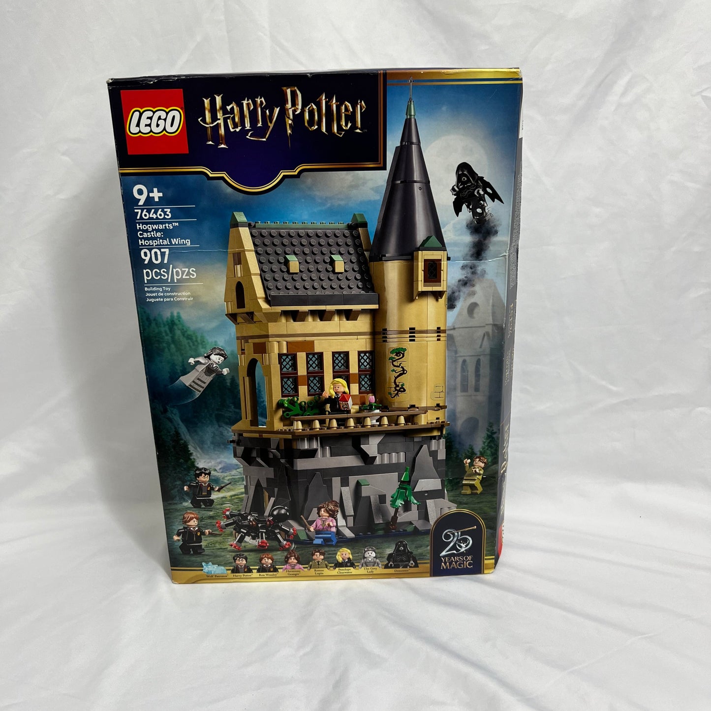 Lego Harry Potter Hogwarts Castle Hospital Wing Box Front