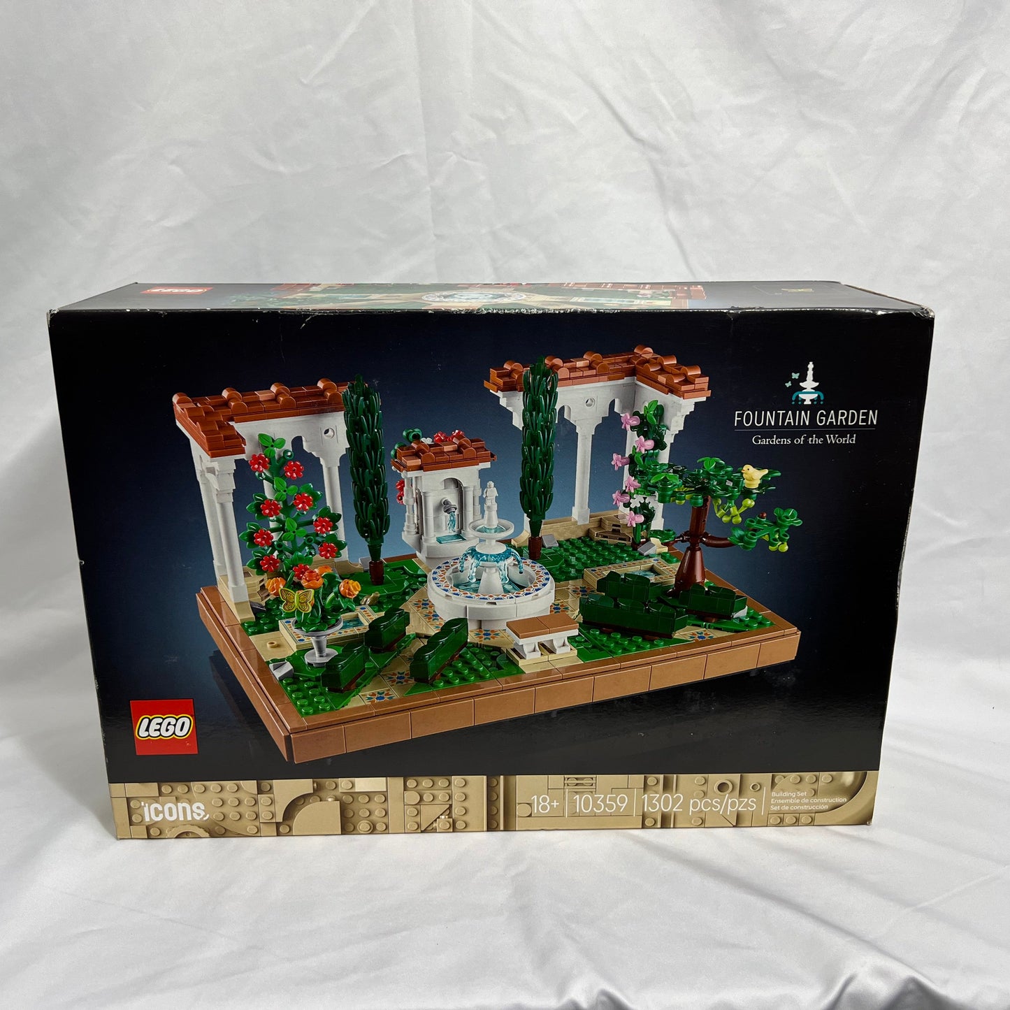 Lego Icons Fountain Garden Box Front