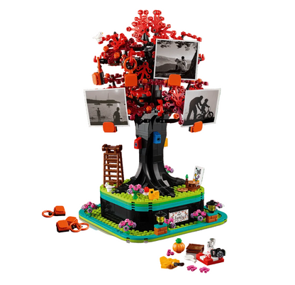 LEGO Ideas Family Tree