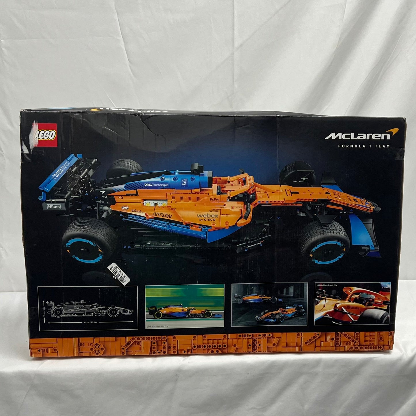 Lego Technic McLaren Formula 1 Team Box Back