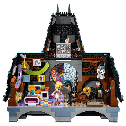 Lego Wednesday and Enid Room Inside