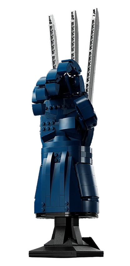 Lego X-Men Wolverine Claw Palm View