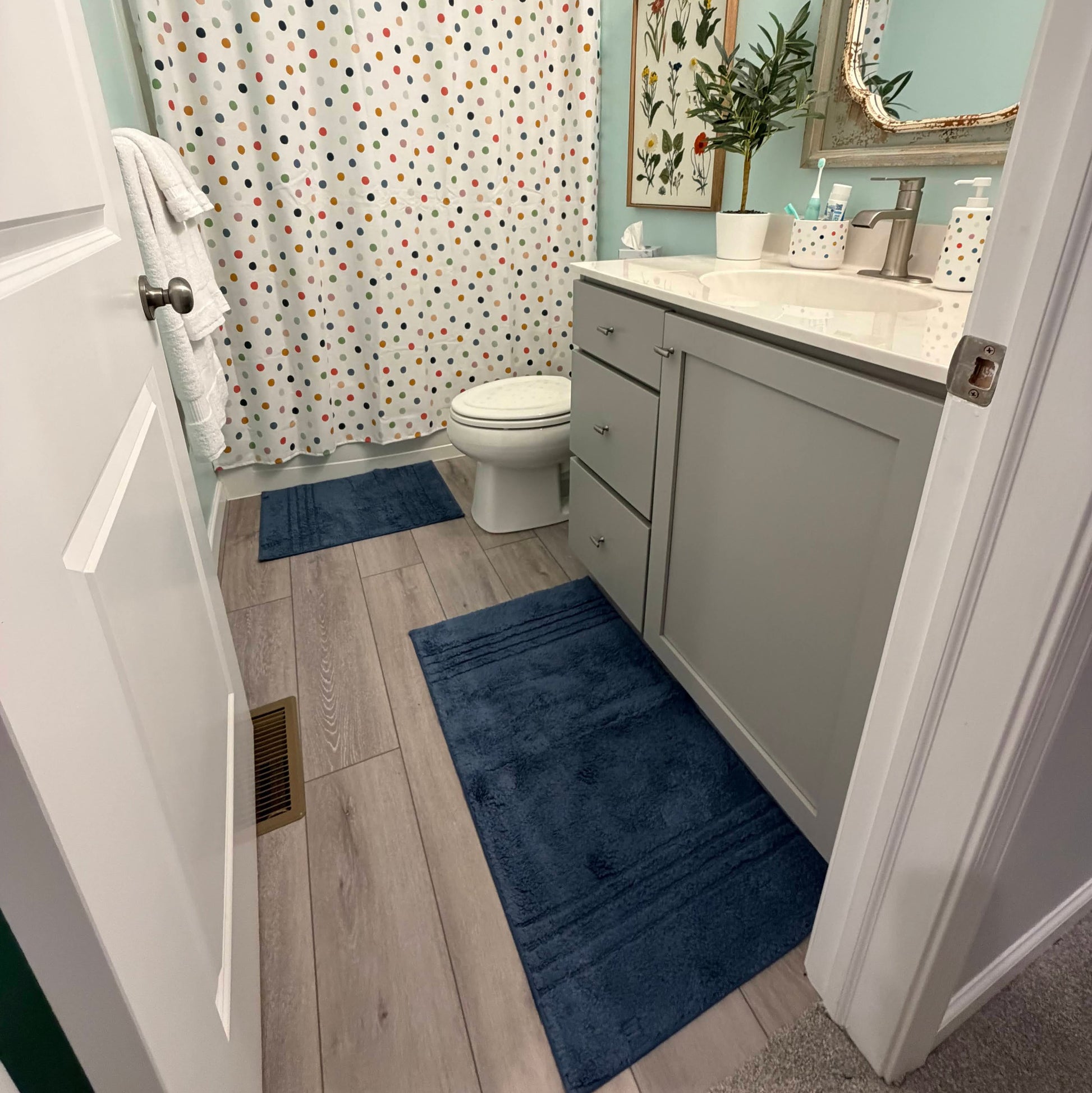 Threshold Bath Rug Set Blue Lifestyle