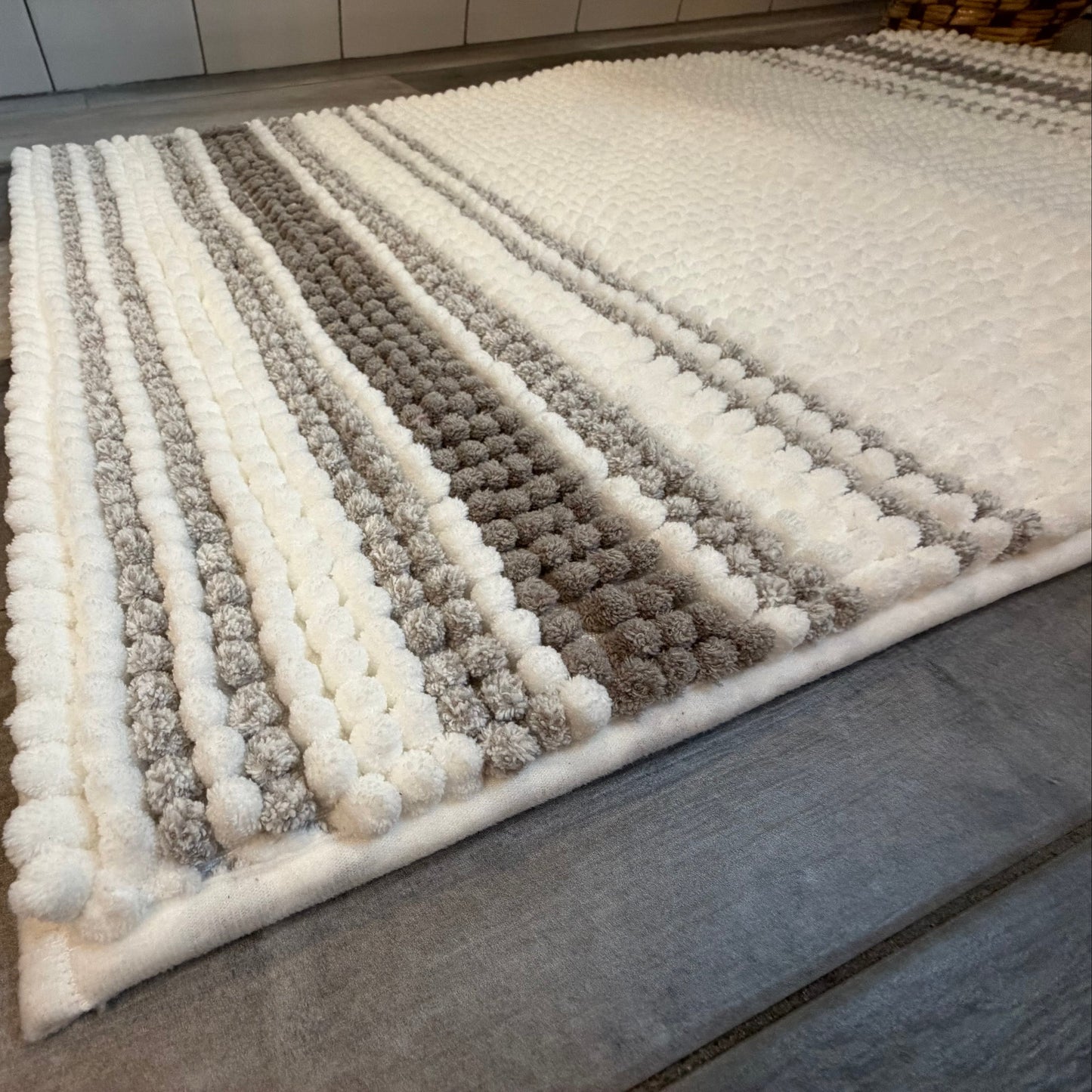 Threshold Striped Memory Foam Bath Mat  Zoom